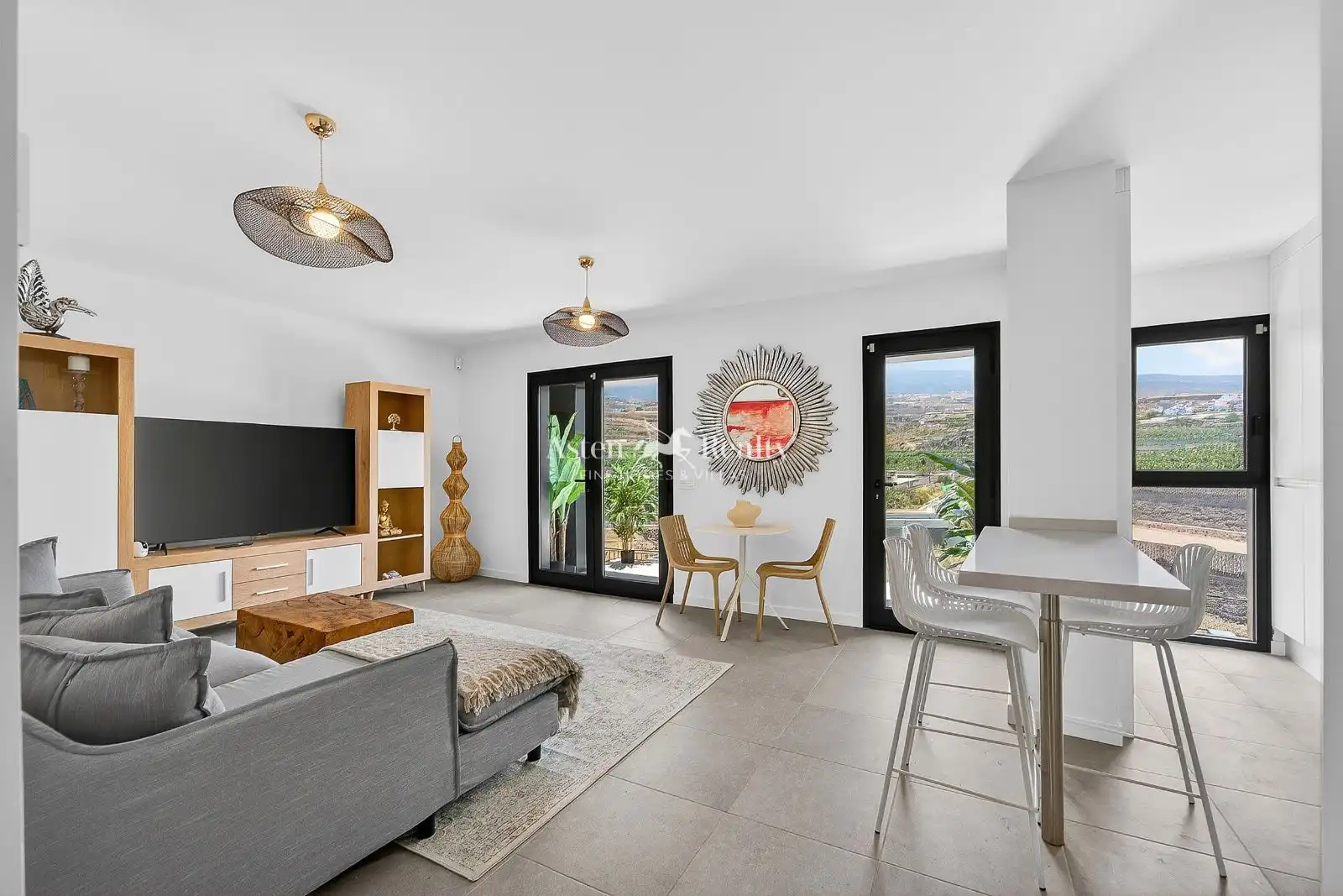 Sala de estar de Apartamento en venta en Guía de Isora con Terraza, Trastero y Amueblado