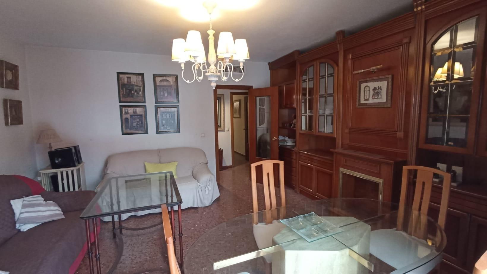 Living room of Flat for sale in  Córdoba Capital  with Air Conditioner, Balcony and Alarm