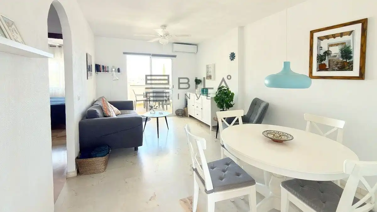 Sala d'estar de Àtic en venda en Benalmádena amb Aire condicionat, Terrassa i Traster