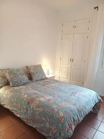 Habitación de Apartamento de alquiler en Islantilla con Aire acondicionado, Calefacción y Terraza