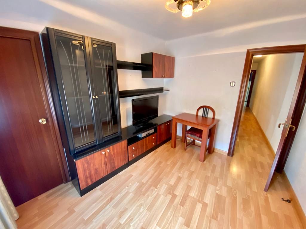 Flat for sale in Carrer de Santa Albina, La Teixonera, Horta - Guinardó