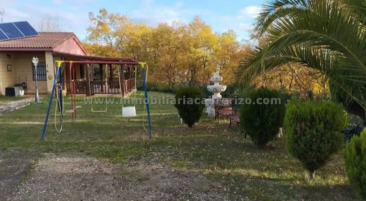 Casa o chalet en venta en Sojuela con Calefacción, Jardín privado y Terraza