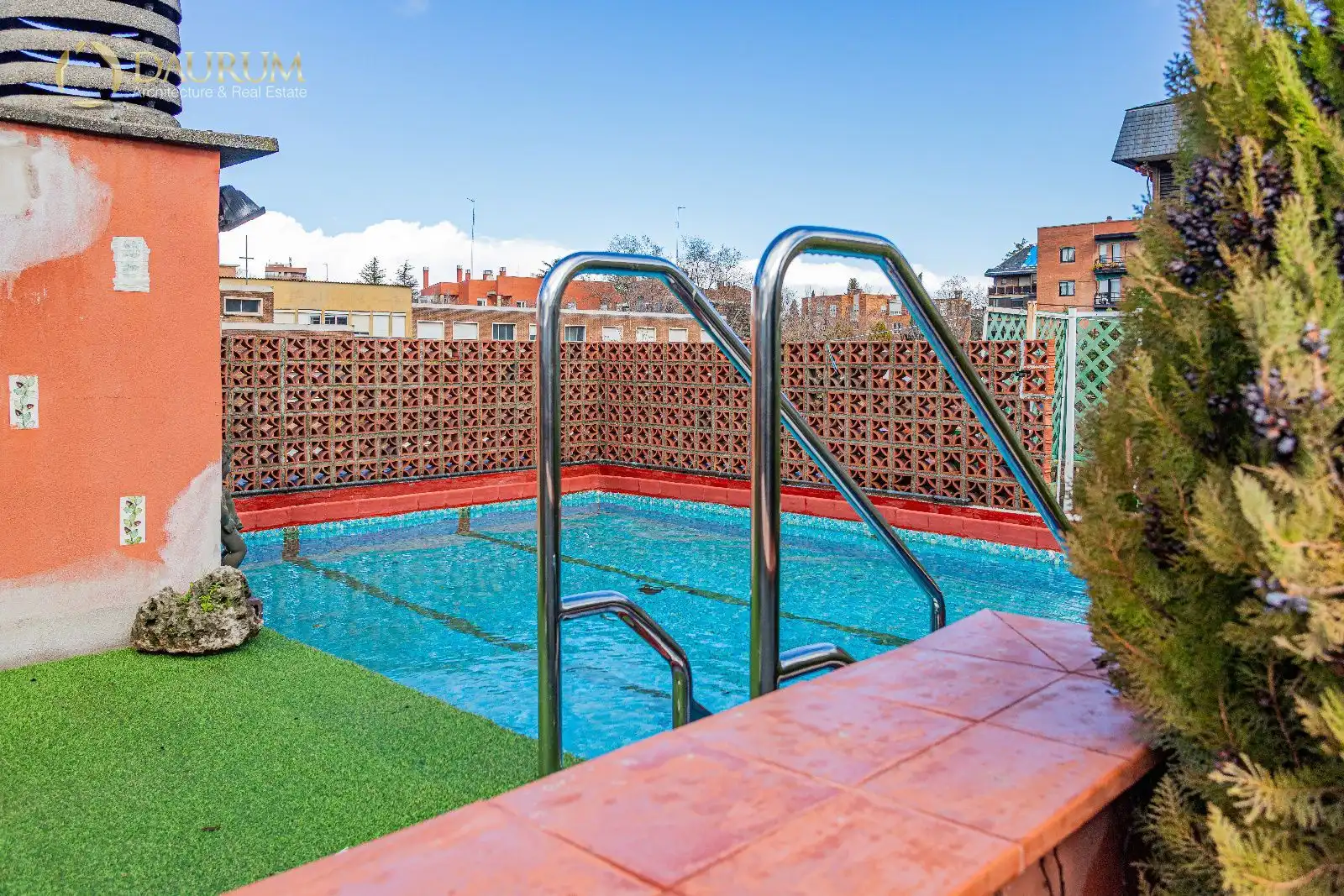 Piscina de Àtic en venda en Madrid amb Calefacció, Terrassa i Traster