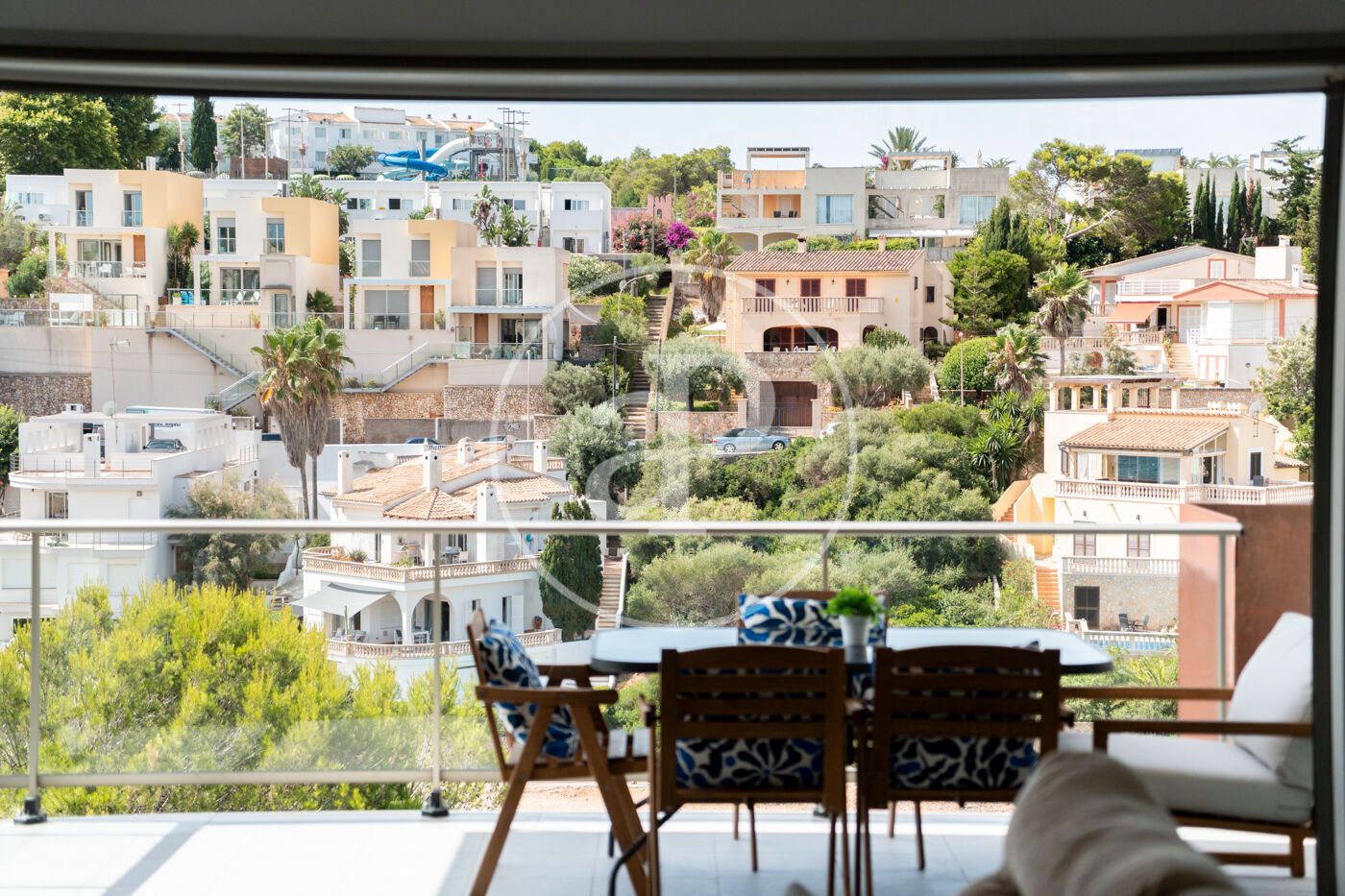Terrasse von Einfamilien-Reihenhaus miete in Manacor mit Klimaanlage, Heizung und Privatgarten