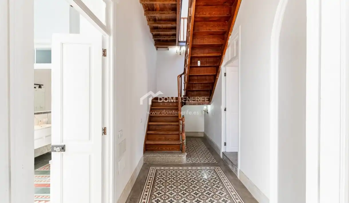 Casa o chalet en venta en San Miguel de Abona con Terraza, Trastero y Horno