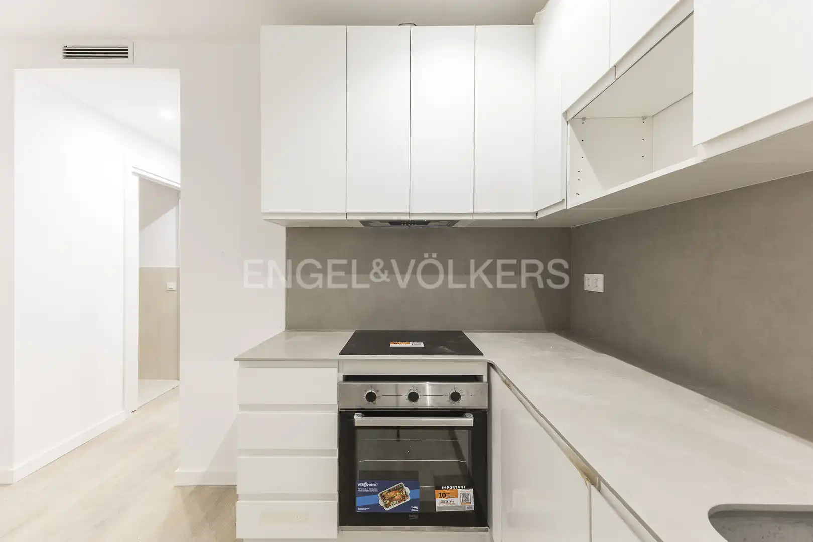 Cocina de Edificio en venta en Barcelona