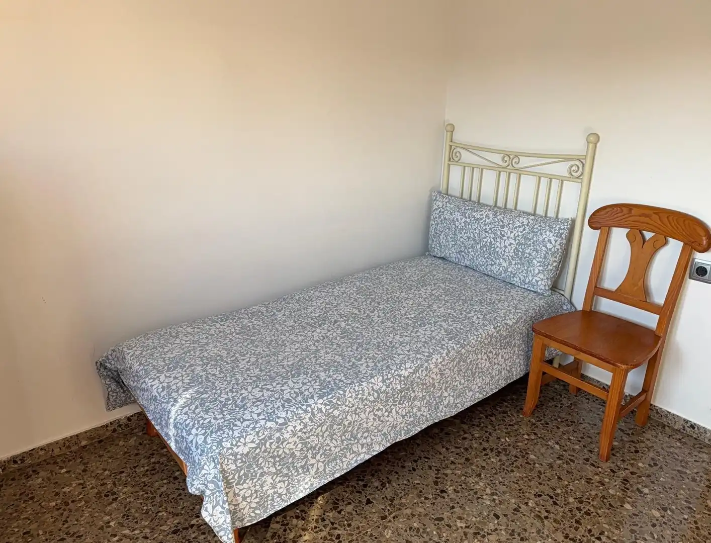 Habitación de Piso en venta en Valencia con Aire acondicionado, Calefacción y Balcón