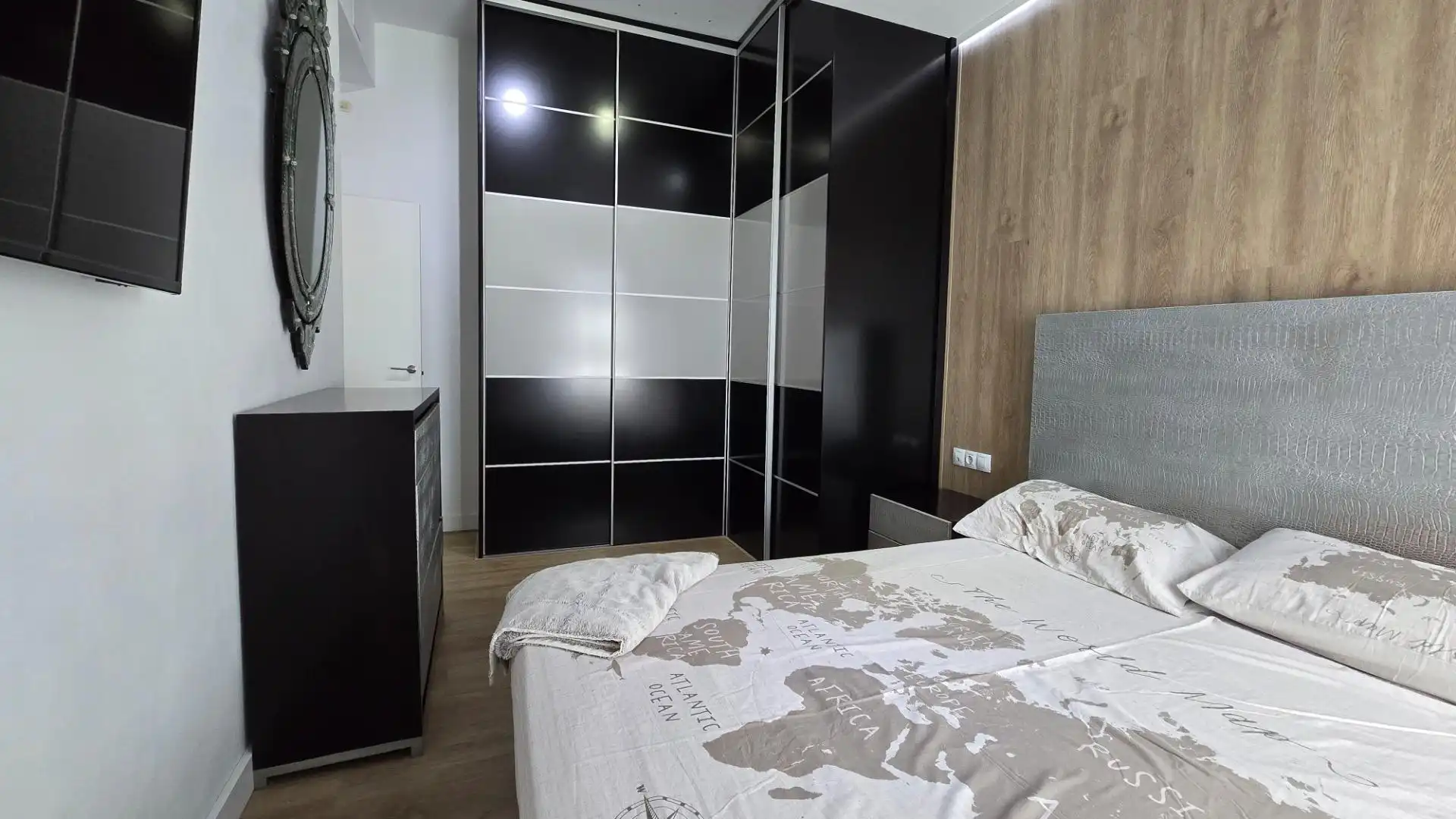 Habitación de Planta baja en venta en Elche / Elx con Trastero y Amueblado