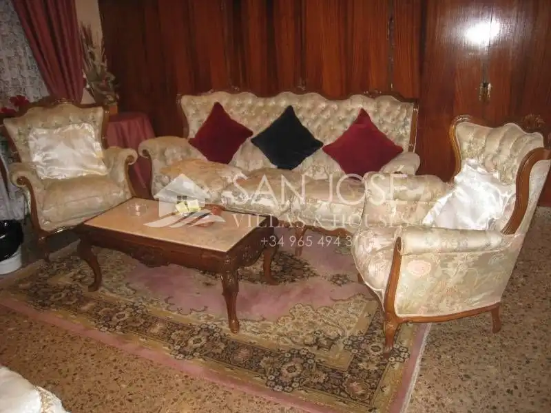 Wohnzimmer von Gebäude zum Verkauf in Aspe