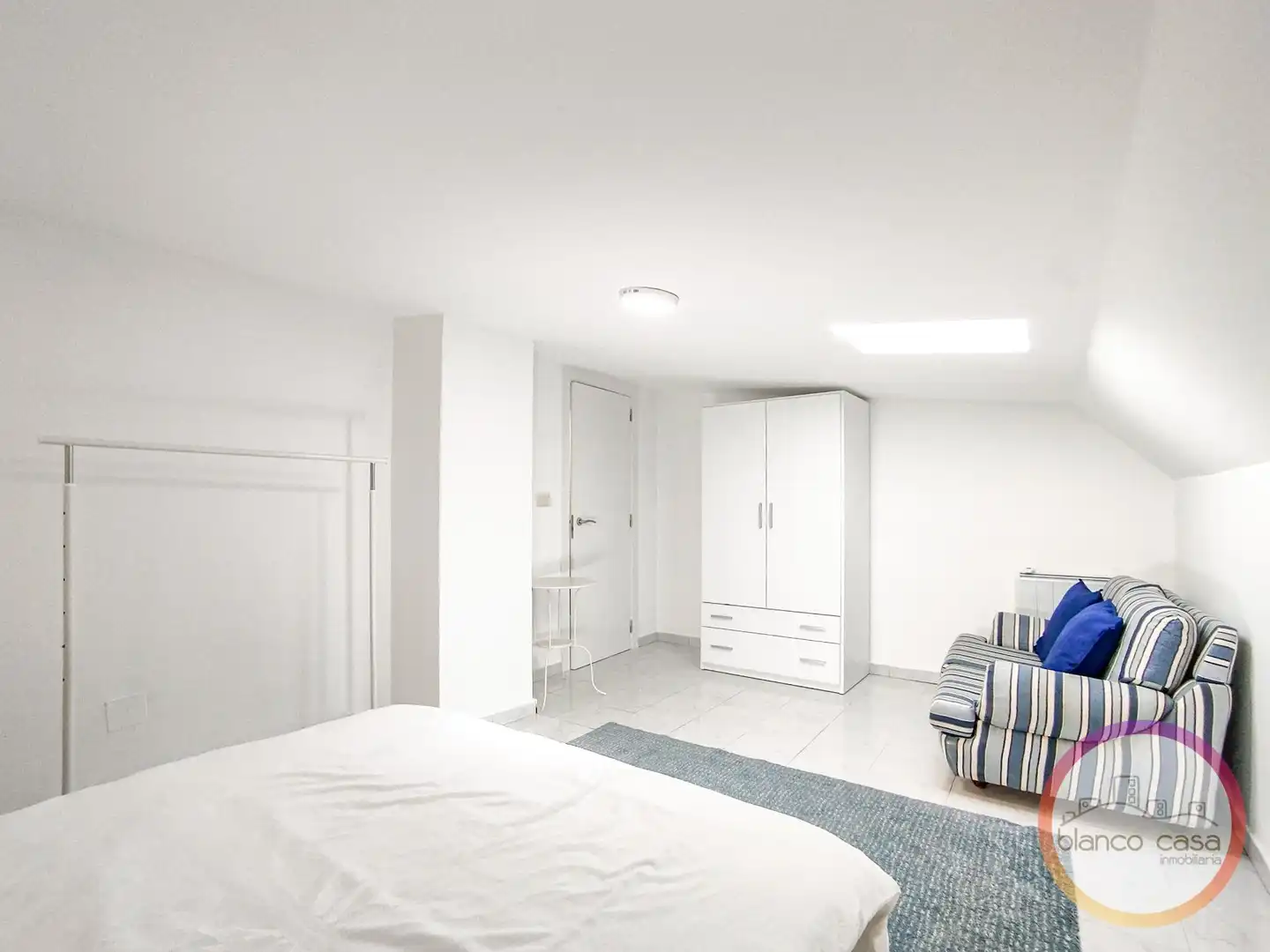 Schlafzimmer von Wohnung zur Miete in Fisterra mit Heizung und Möbliert