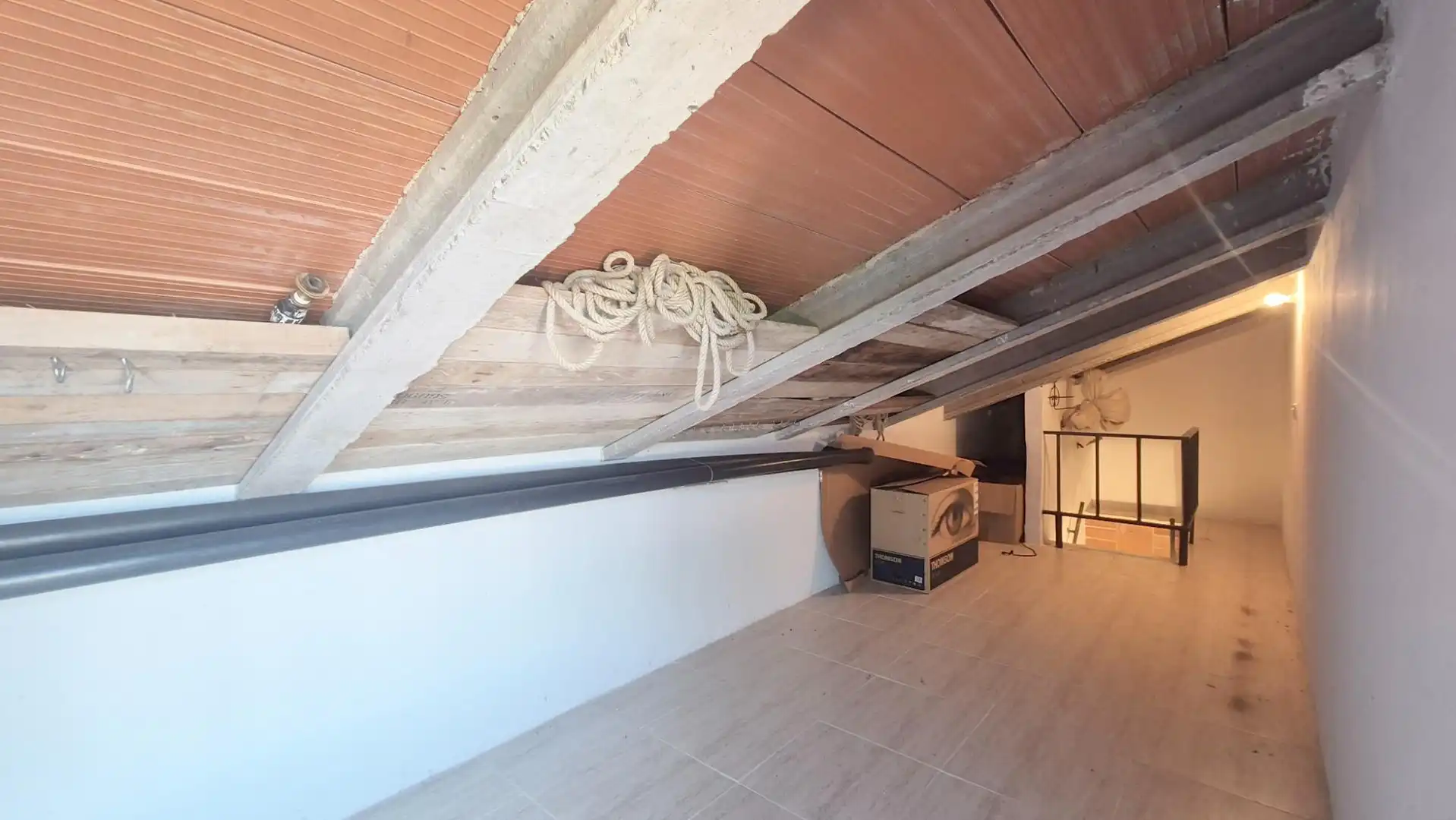 Houses for sale in Calvarrasa de Abajo  with Heating, Storage room and Furnished