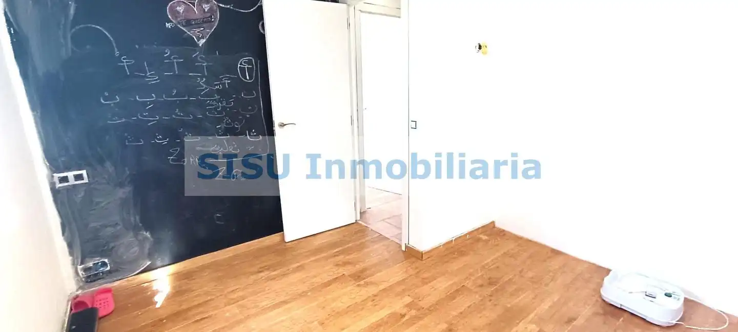 Dormitori de Finca rústica en venda en Montroi / Montroy amb Jardí privat, Terrassa i Piscina