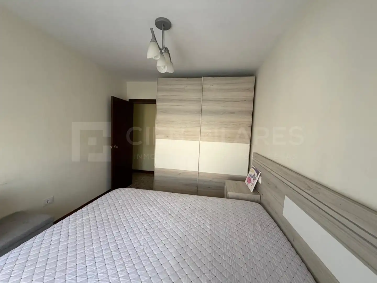 Habitación de Piso en venta en Arnedo con Calefacción y Trastero