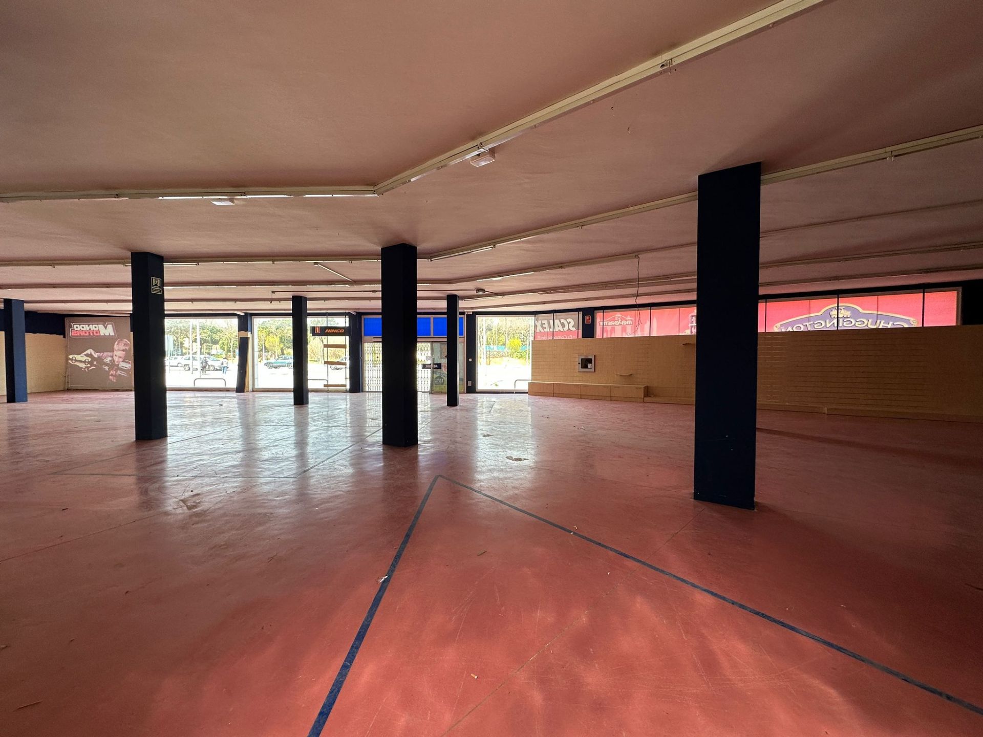 Oficina en venda en Lloret de Mar amb Terrassa, Traster i Alarma