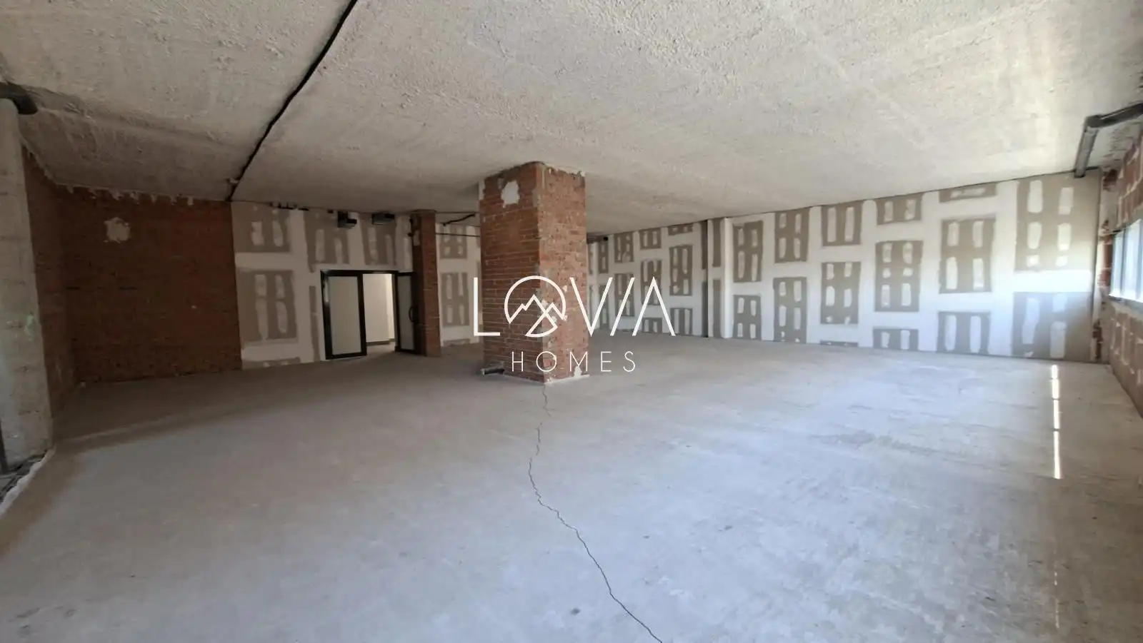 Office for sale in Población de Arroyo