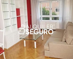 Living room of Flat to rent in Torrejón de Ardoz  with Heating and Furnished