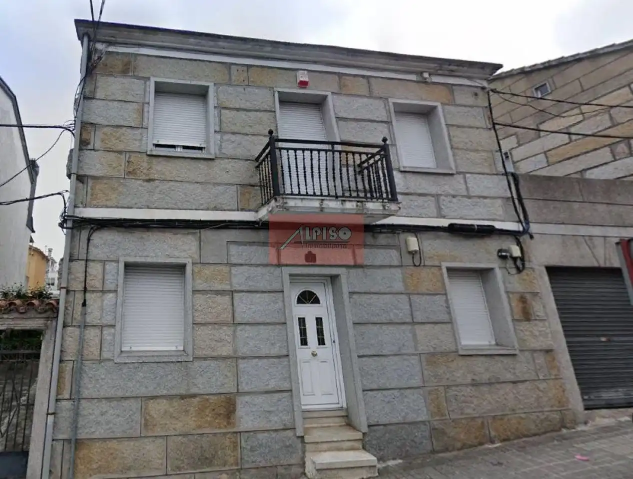 Casa con terrazza in vendita a Serra San Mamede
