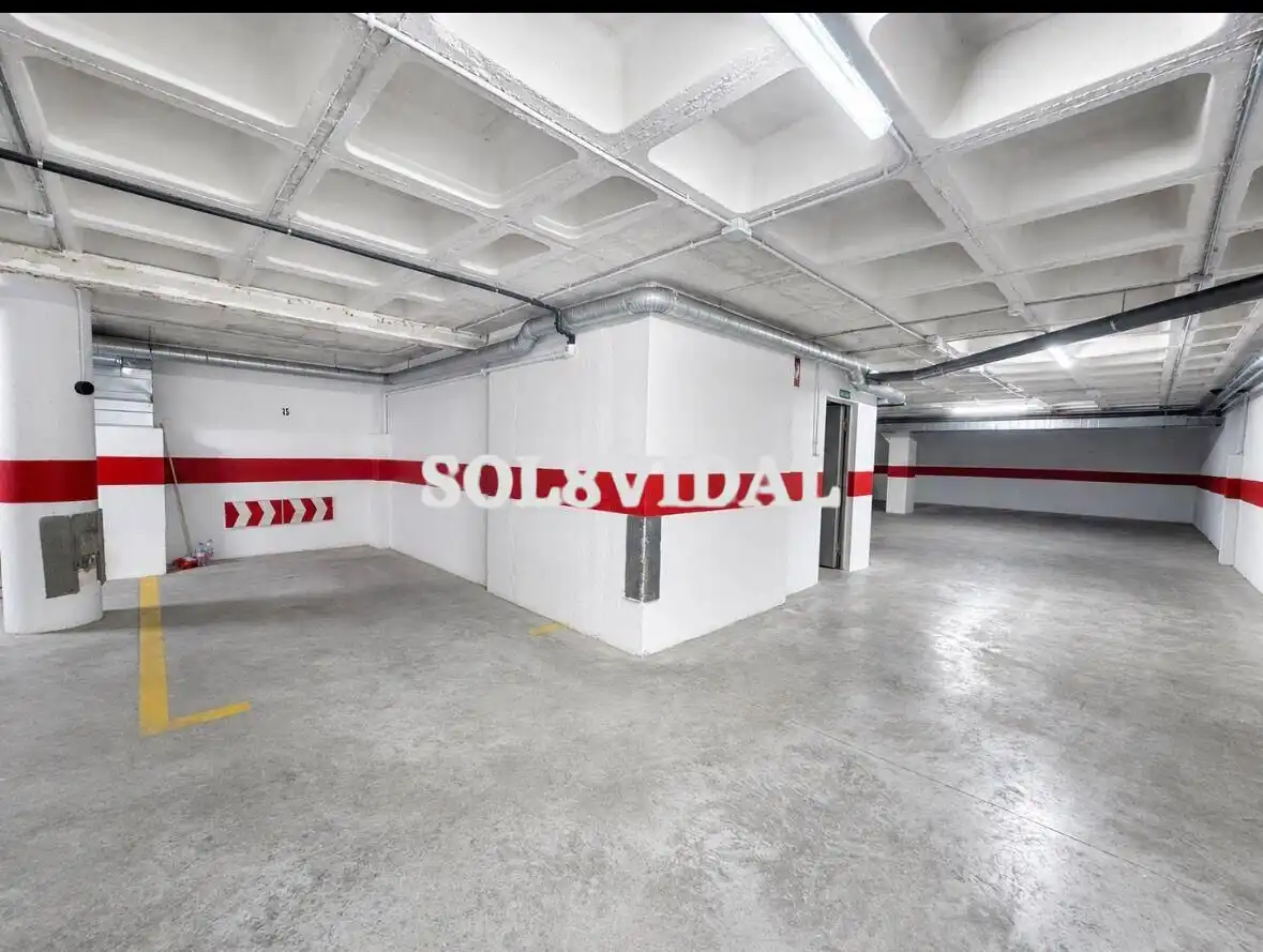 Parking of Flat for rent in Orihuela  with Air Conditioner and Furnished