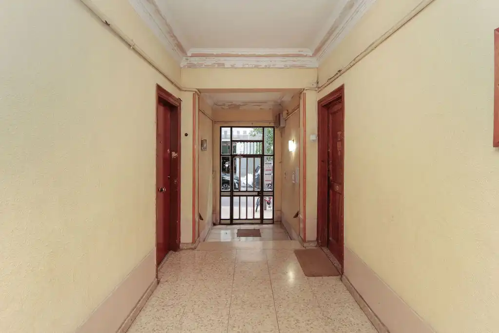 Piso en venta en Nou Barris