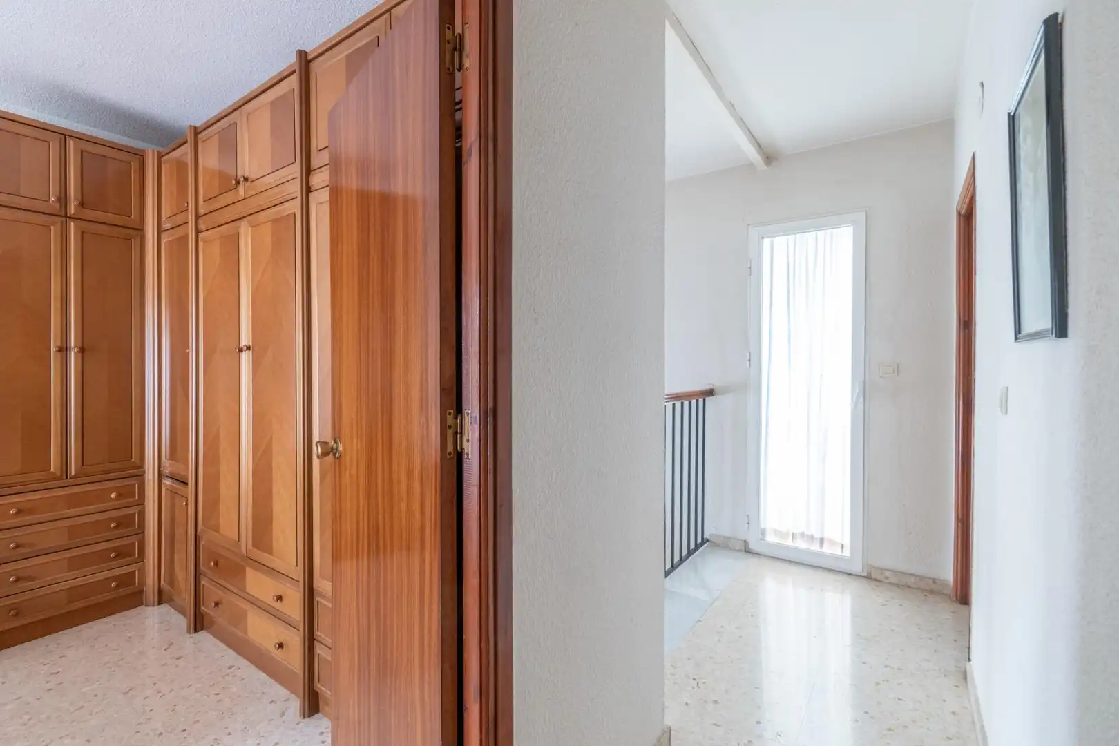 Casa adosada en venda en La Zubia amb Terrassa