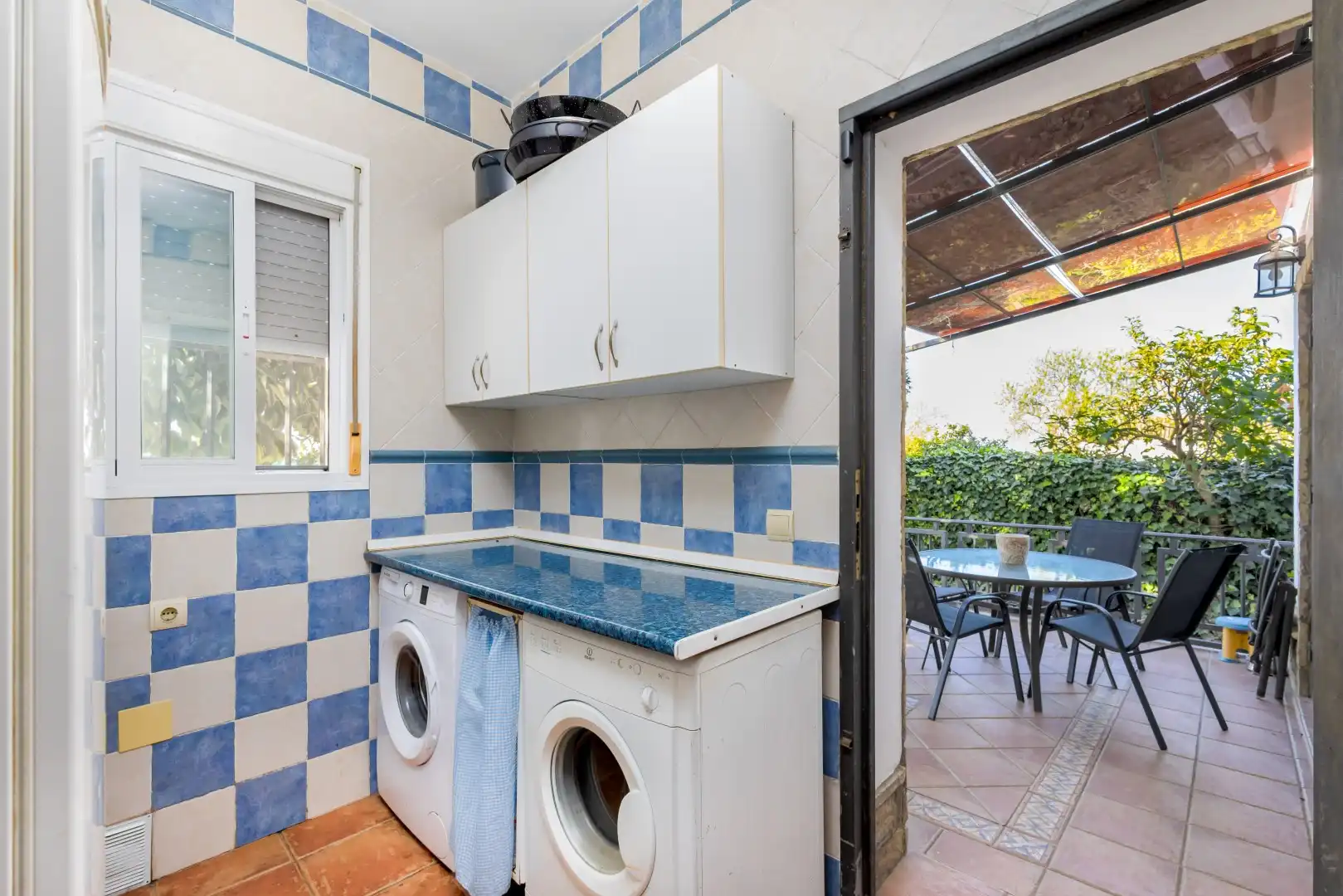 Kitchen of Houses for sale in El Puerto de Santa María  with Air Conditioner, Private garden and Terrace