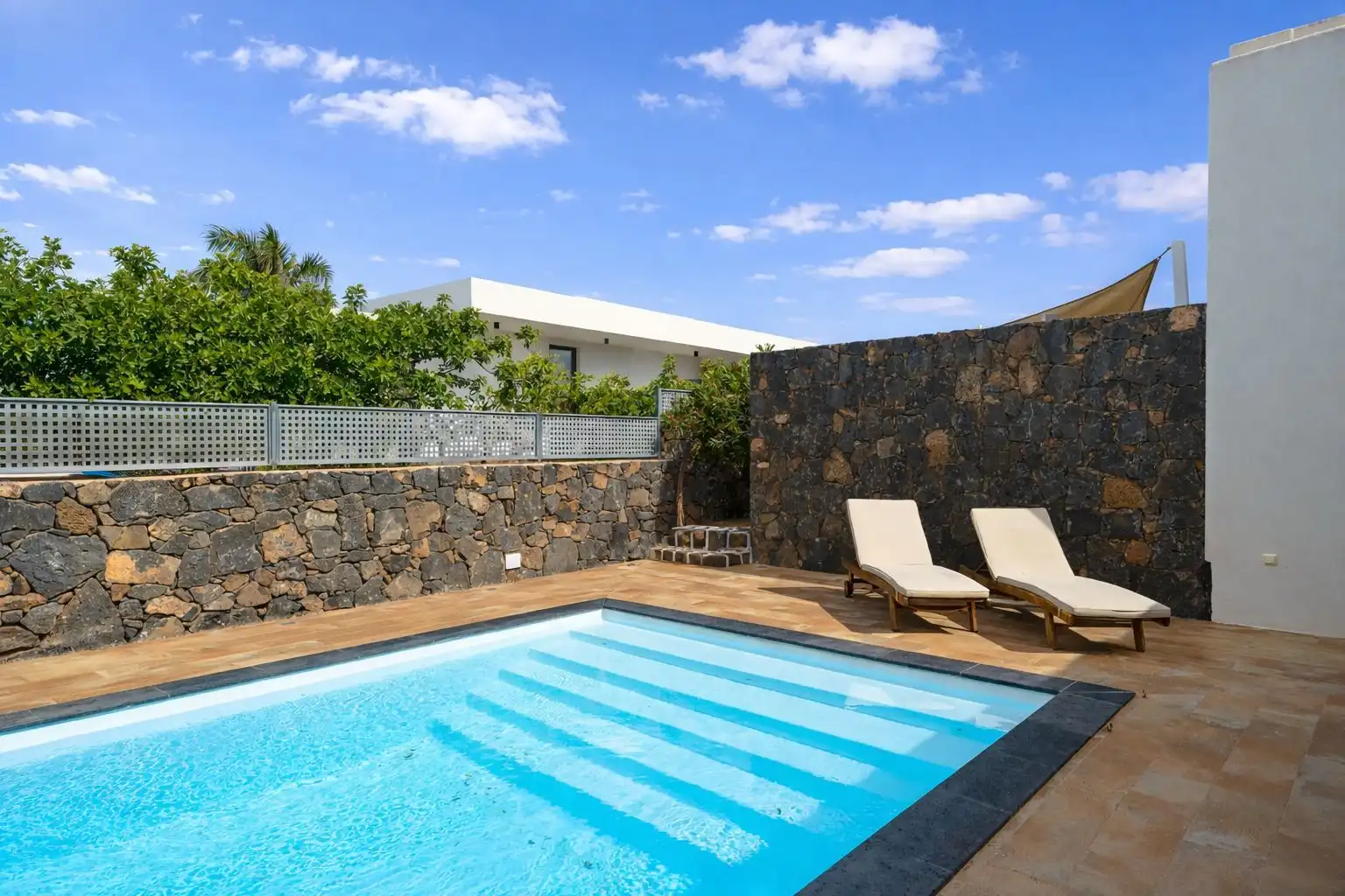 Piscina de Casa o chalet en venta en La Oliva con Jardín privado, Terraza y Trastero