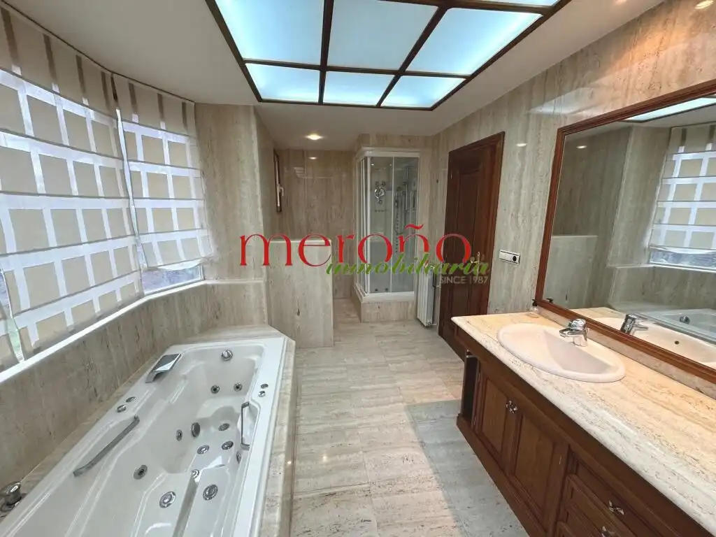 Detached house with pool for sale in Alzabares, imagen 79