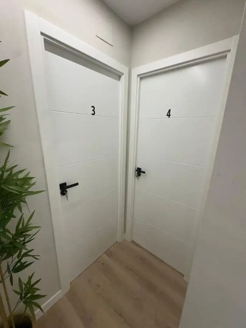 Badezimmer von Wohnung zum Verkauf in Sevilla mit Klimaanlage, Möbliert und Ofen