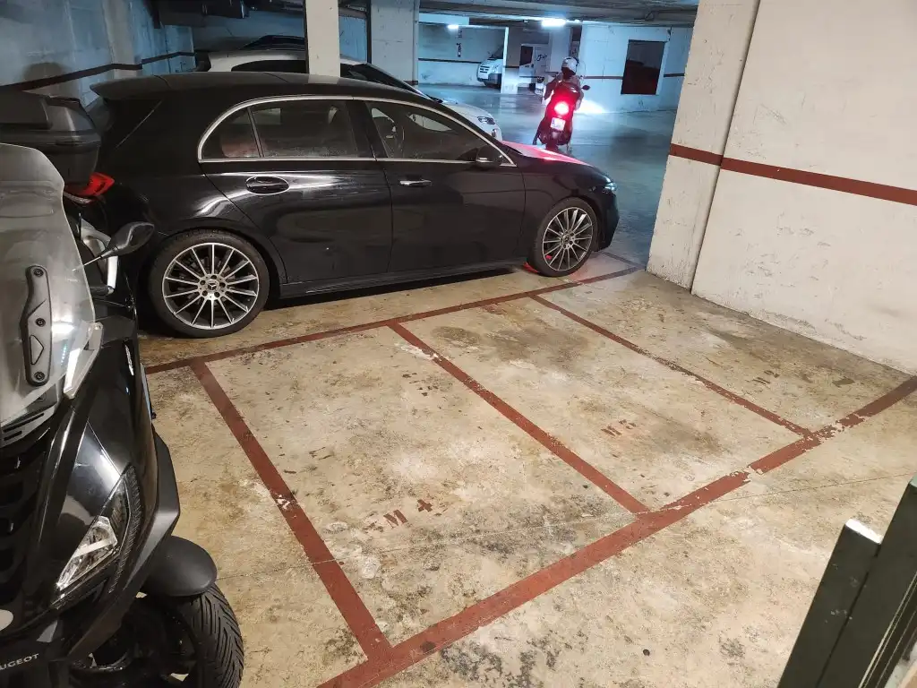 Einzelparkplatz zum Verkauf in Horta - Guinardó, imagen 5