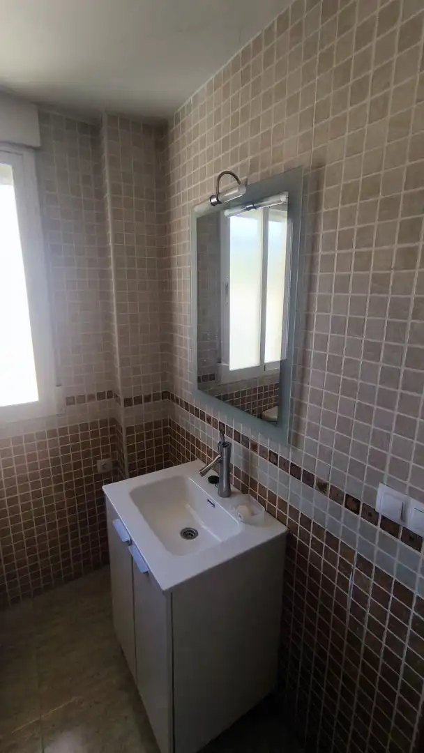 Bathroom of Houses for sale in Campillo de Arenas  with Furnished
