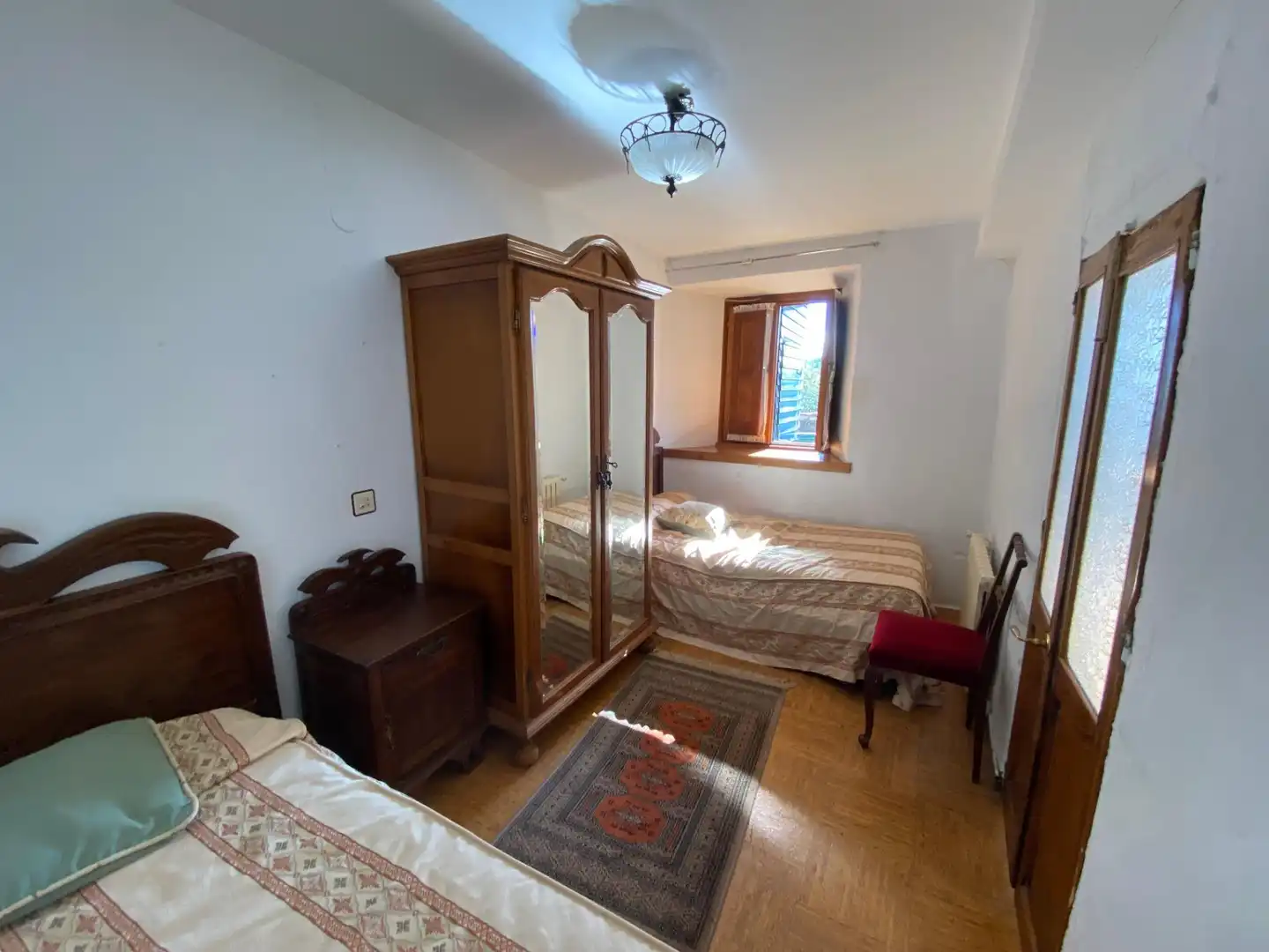 Habitación de Casa adosada en venta en Villaviciosa con Trastero y Balcón