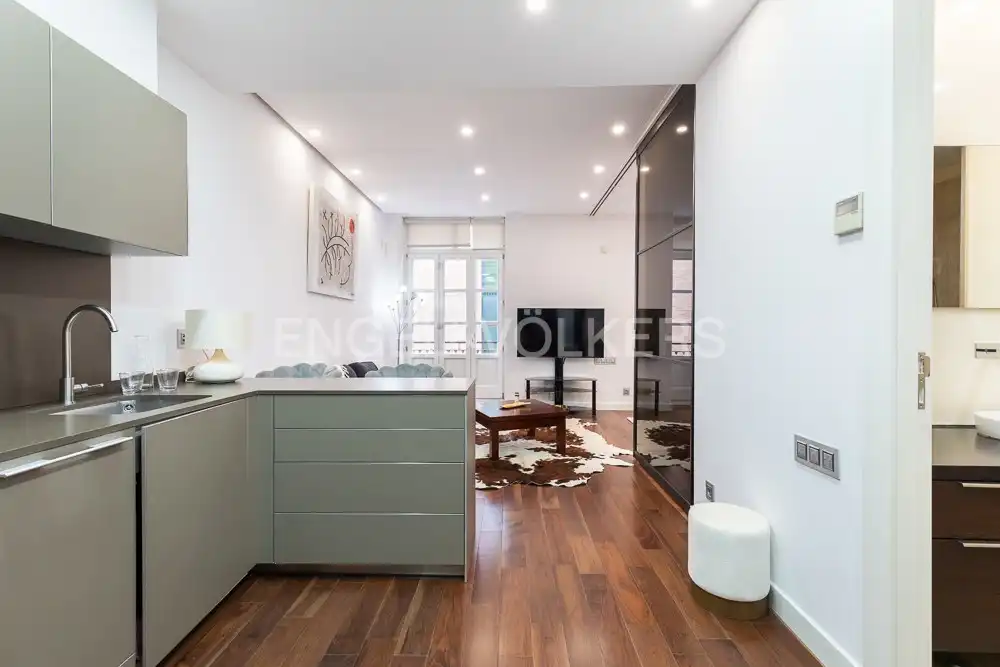 Cocina de Piso de alquiler en  Valencia Capital con Aire acondicionado, Calefacción y Parquet