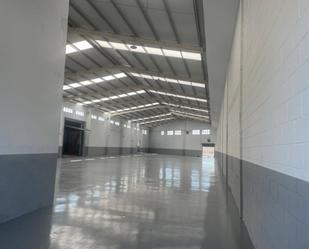 Nau industrial de lloguer en Lliçà de Vall