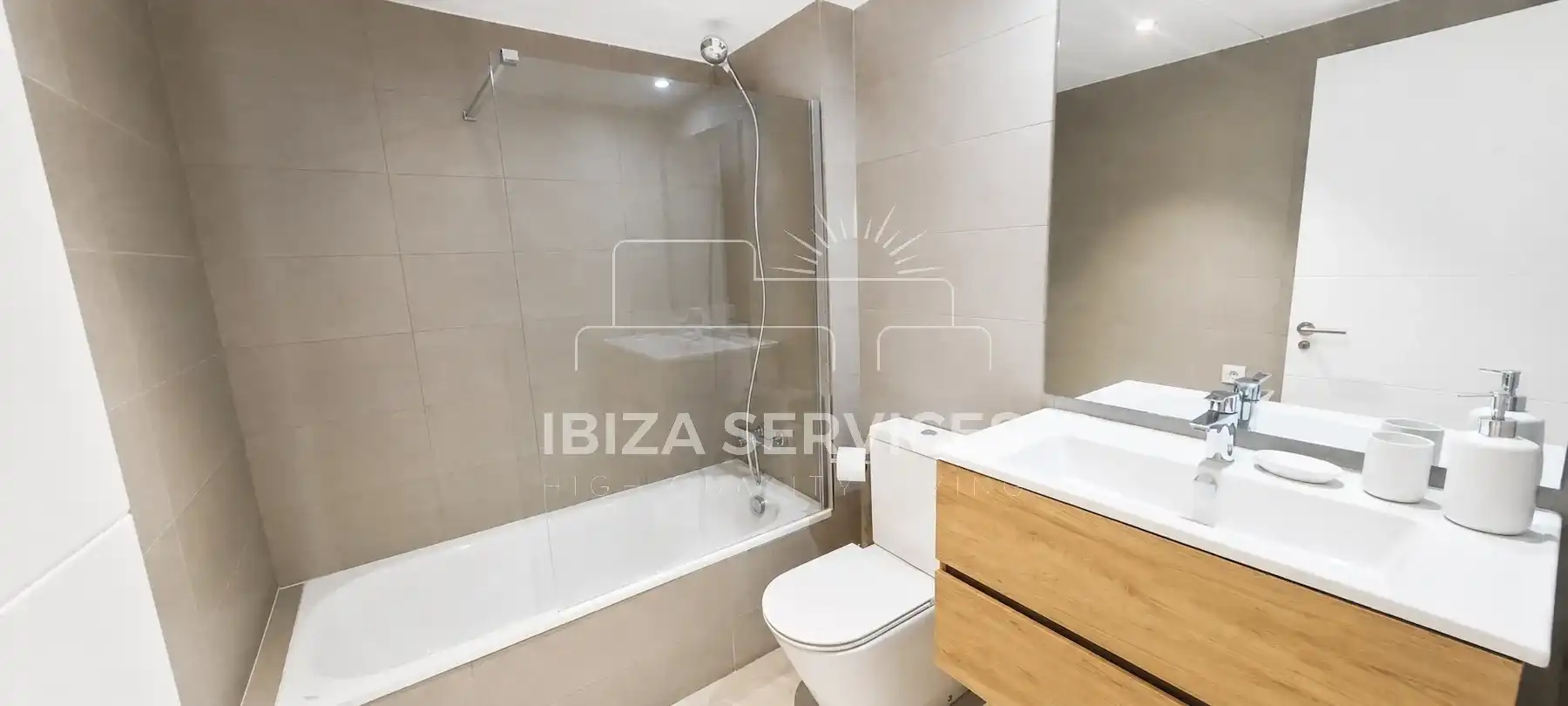Bathroom of Flat for rent in Eivissa  with Air Conditioner, Private garden and Swimming Pool