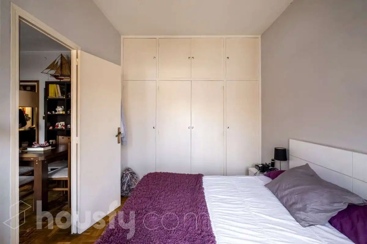 Habitación de Piso en venta en Barcelona con Balcón