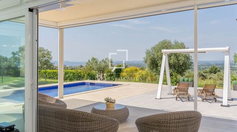 Exclusiva villa con vistas panorámicas a la bahía de Roses en Bellavista
