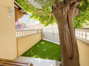Villa mit Garten zum Verkauf in Carrer Muga-B