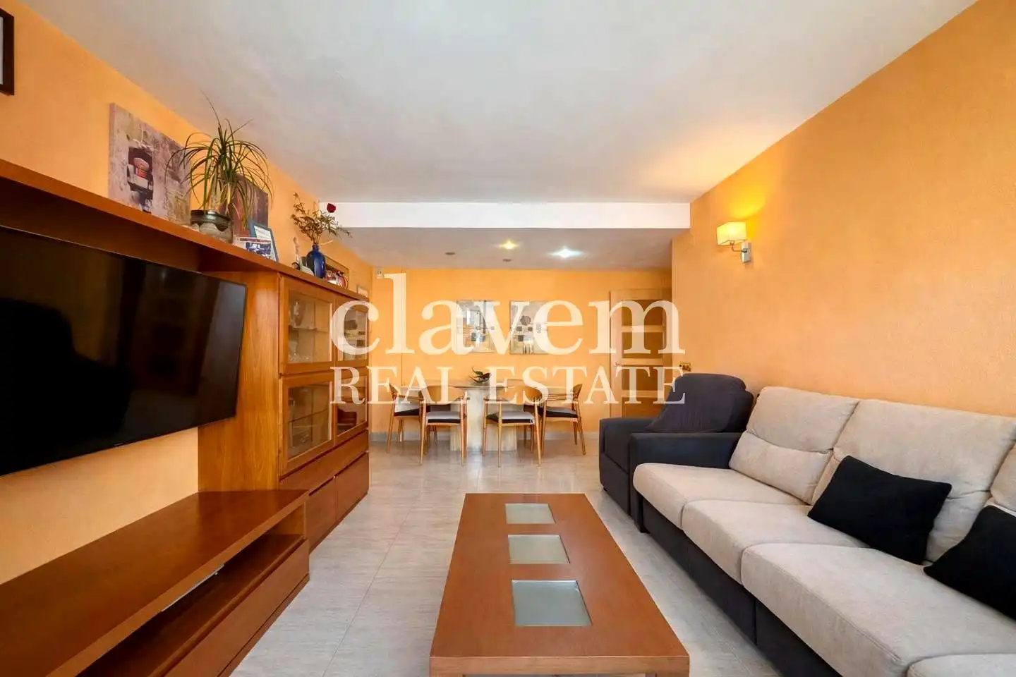 Living room of Flat for sale in Mollet del Vallès  with Air Conditioner, Storage room and Balcony