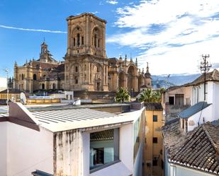 Vista exterior de Àtic de lloguer en  Granada Capital amb Terrassa