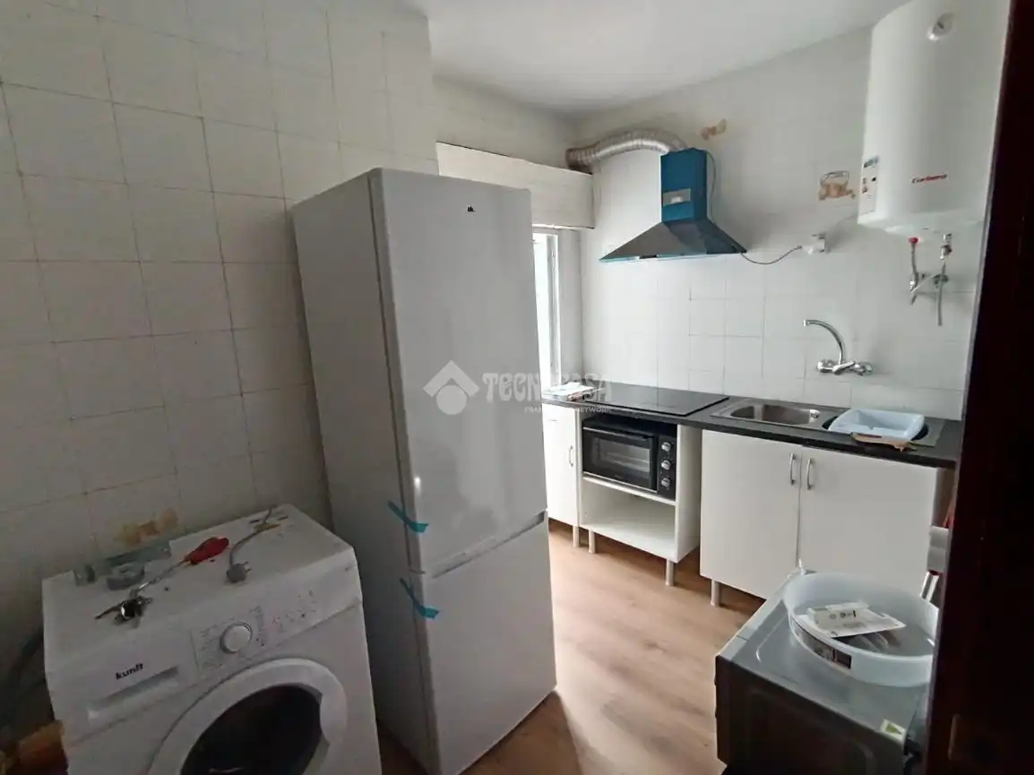 Küche von Wohnung zur Miete in Calera y Chozas mit Balkon