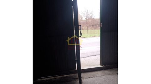 Foto 2 von Fabrikhallen zum Verkauf in Calle Salamanca, Topas, Salamanca