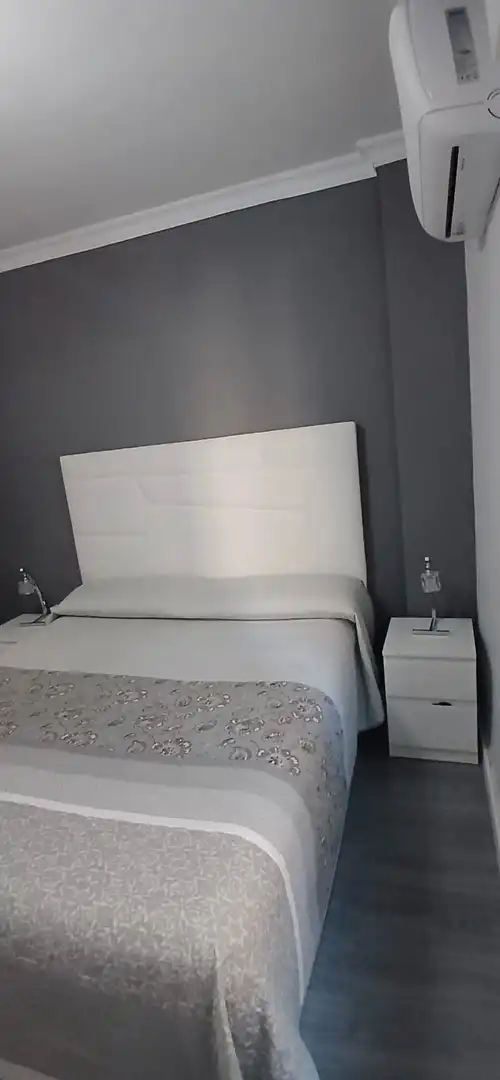 Habitación de Piso en venta en Málaga con Aire acondicionado, Calefacción y Terraza