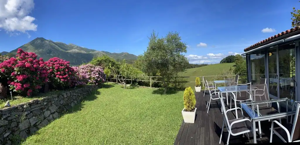 Garden of Houses for sale in Caravia  with Heating, Private garden and Parquet flooring