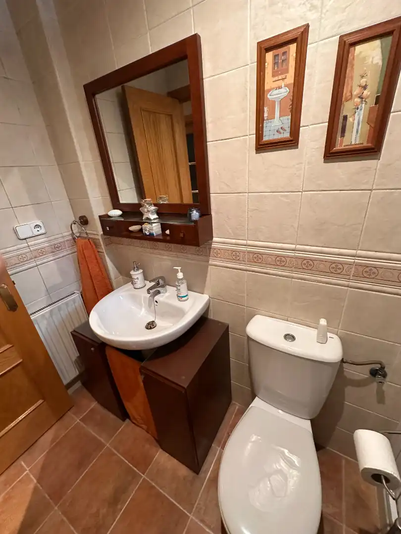 Badezimmer von Haus oder Chalet zum Verkauf in Cuenca mit Heizung, Terrasse und Möbliert
