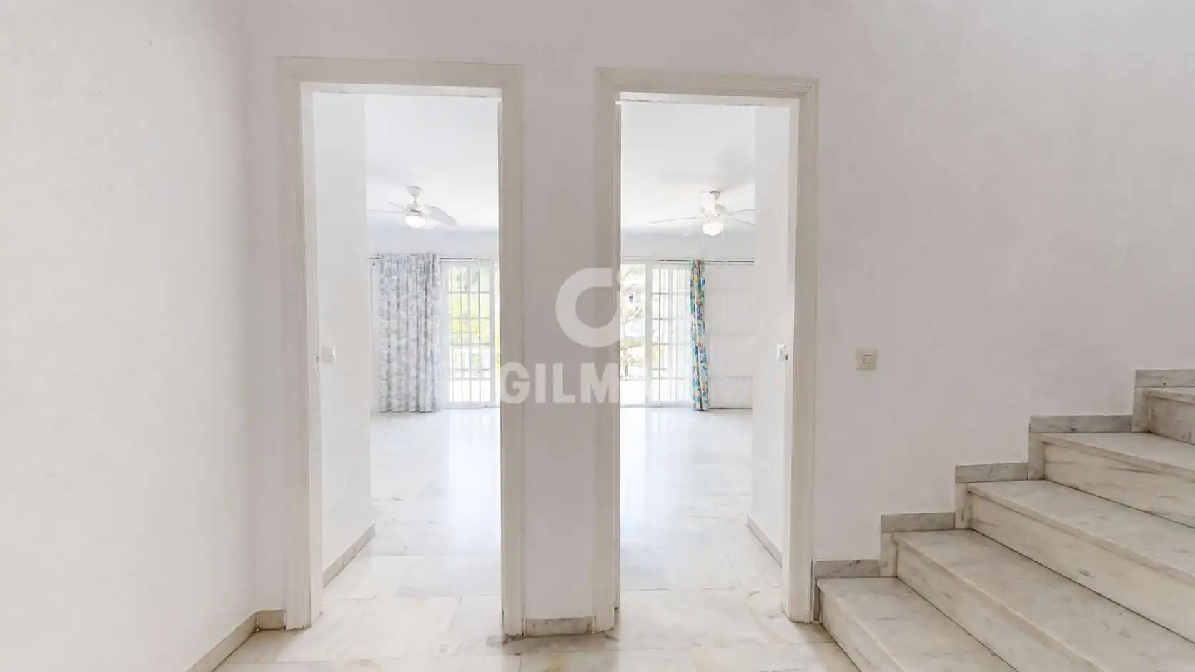 Casa adosada en venta en Fuengirola con Calefacción, Jardín privado y Piscina