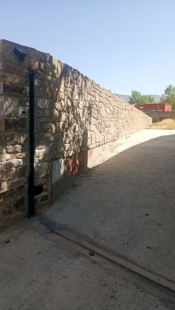 Exterior view of Houses for rent in Almarza  with Private garden, Parquet flooring and Furnished