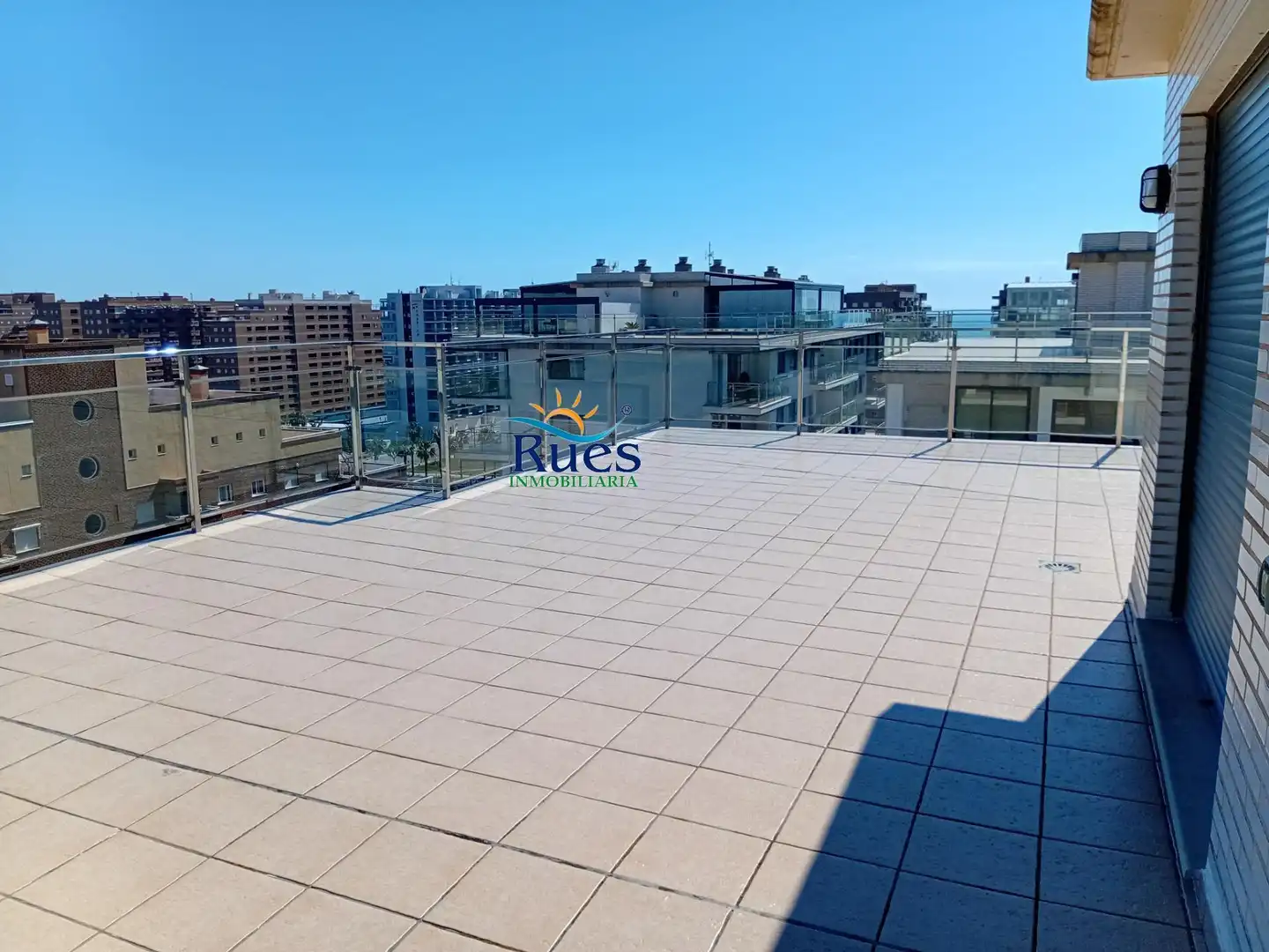 Penthouse mit Pool zum Verkauf in Avenida CENTRAL, imagen 2