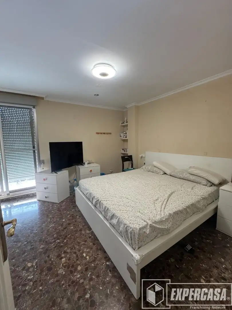 Schlafzimmer von Country house zum Verkauf in Albal mit Klimaanlage und Terrasse