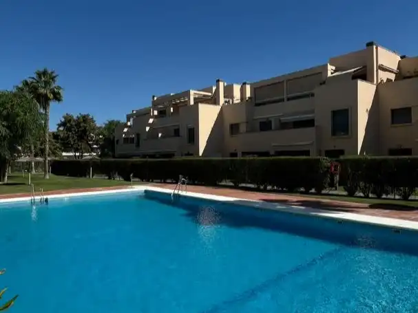 Piscina de Planta baixa en venda en Chipiona amb Aire condicionat