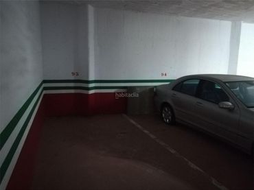 Individual en alquiler en Rúa Dolores Ibárruri 10